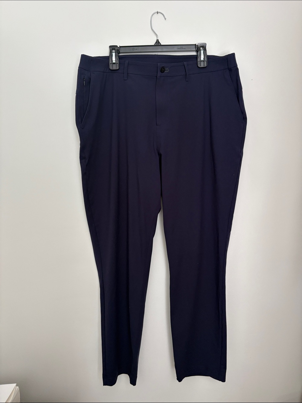 Public Rec Mens Pants in Navy Performance Casual Pockets Travel Size 40/32